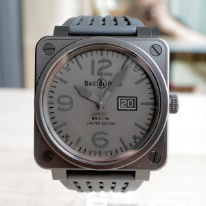 Швейцарський годинник Bell & Ross Commando Grande Date Limited Edition