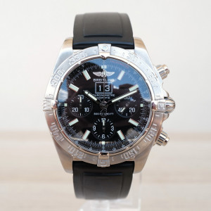 Швейцарський годинник Breitling Chronomat Big Date Blackbird