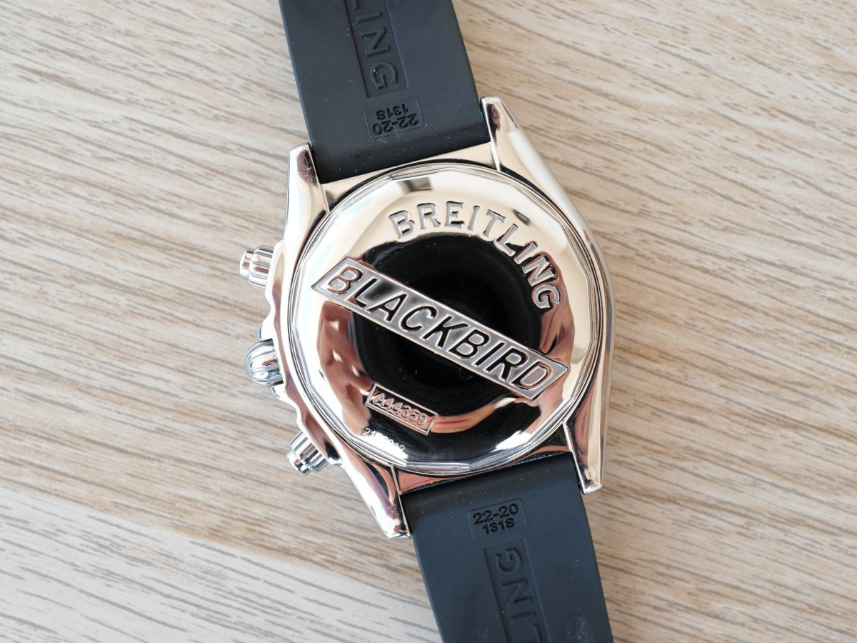 Швейцарський годинник Breitling Chronomat Big Date Blackbird