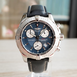 Швейцарський годинник Breitling Colt Chronograph Blue Dial