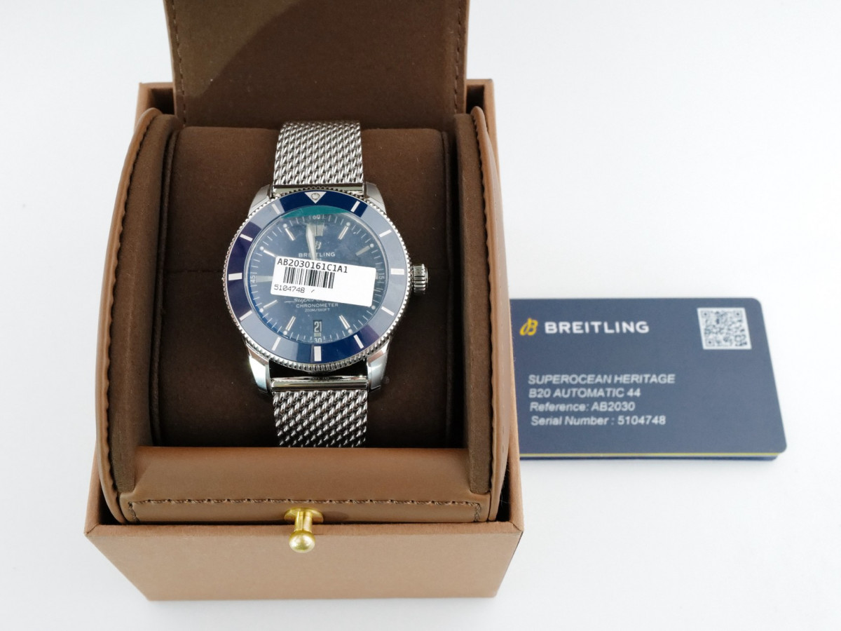 Швейцарський годинник Breitling Superocean Heritage B20 Automatic 44