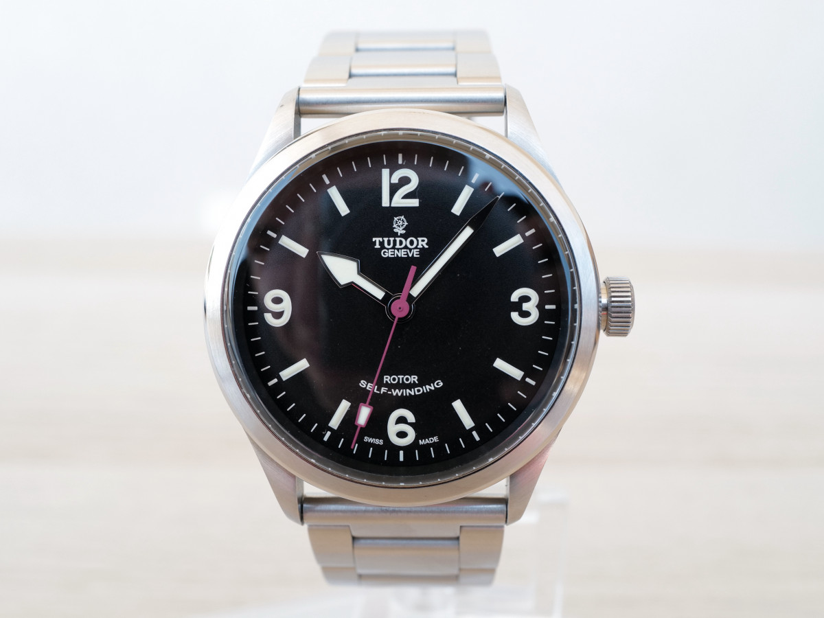 Швейцарський годинник Tudor Heritage Ranger