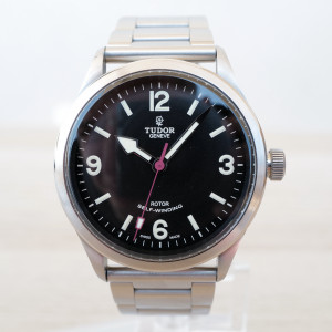 Швейцарський годинник Tudor Heritage Ranger