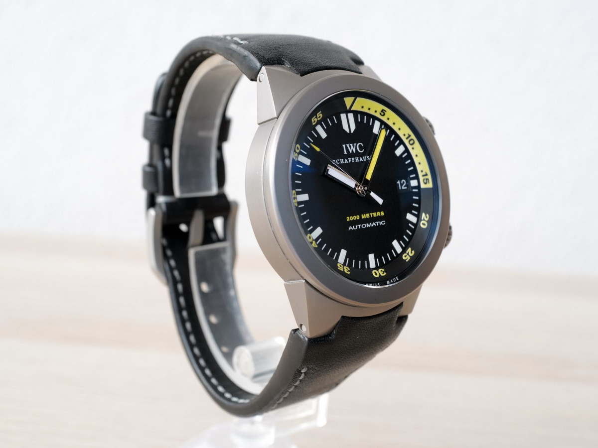 Швейцарские часы IWC Aquatimer 2000 Titanium