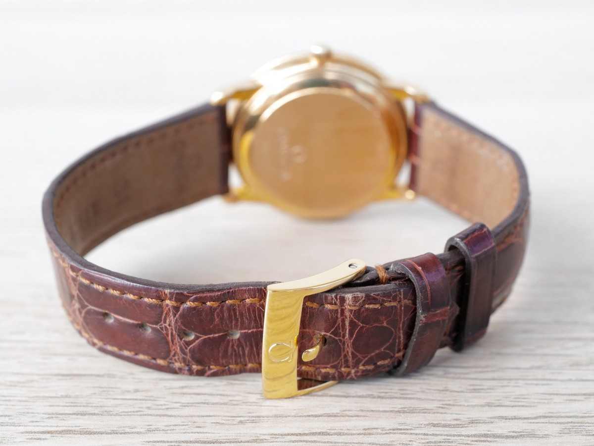 Швейцарские часы Omega De Ville Prestige Automatic 18K Gold