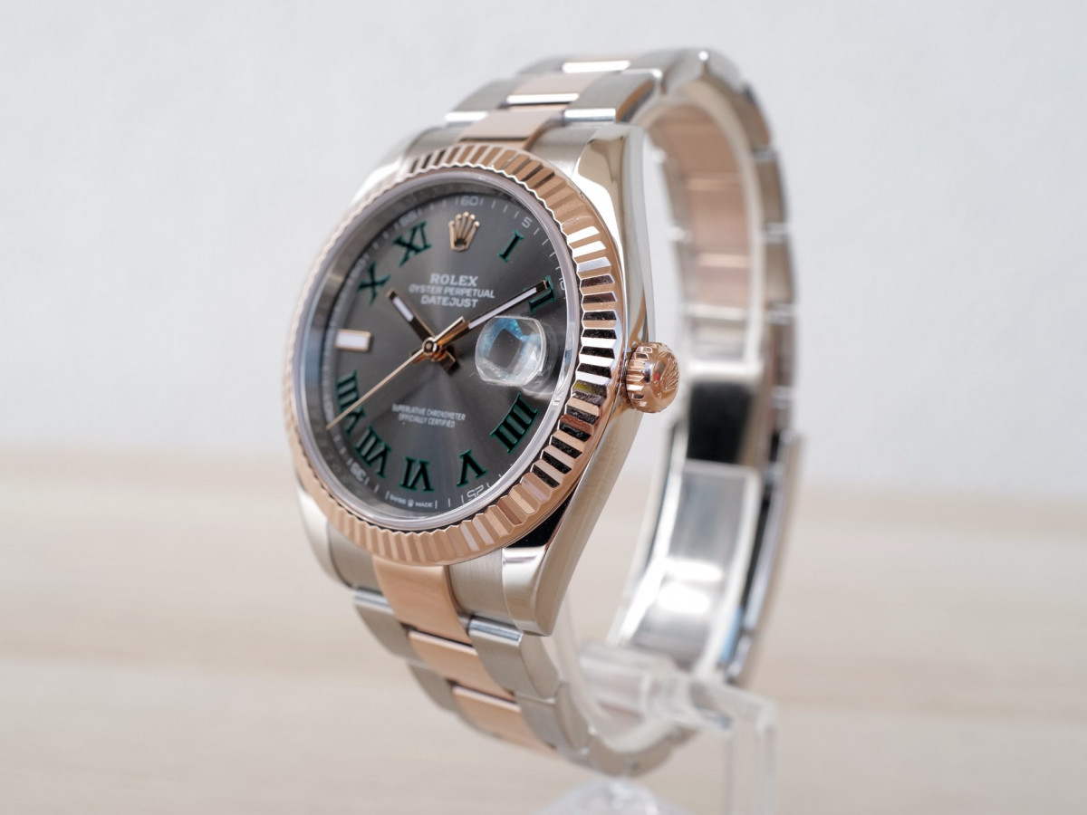 Швейцарские часы Rolex DateJust 41 Wimbledon Dial