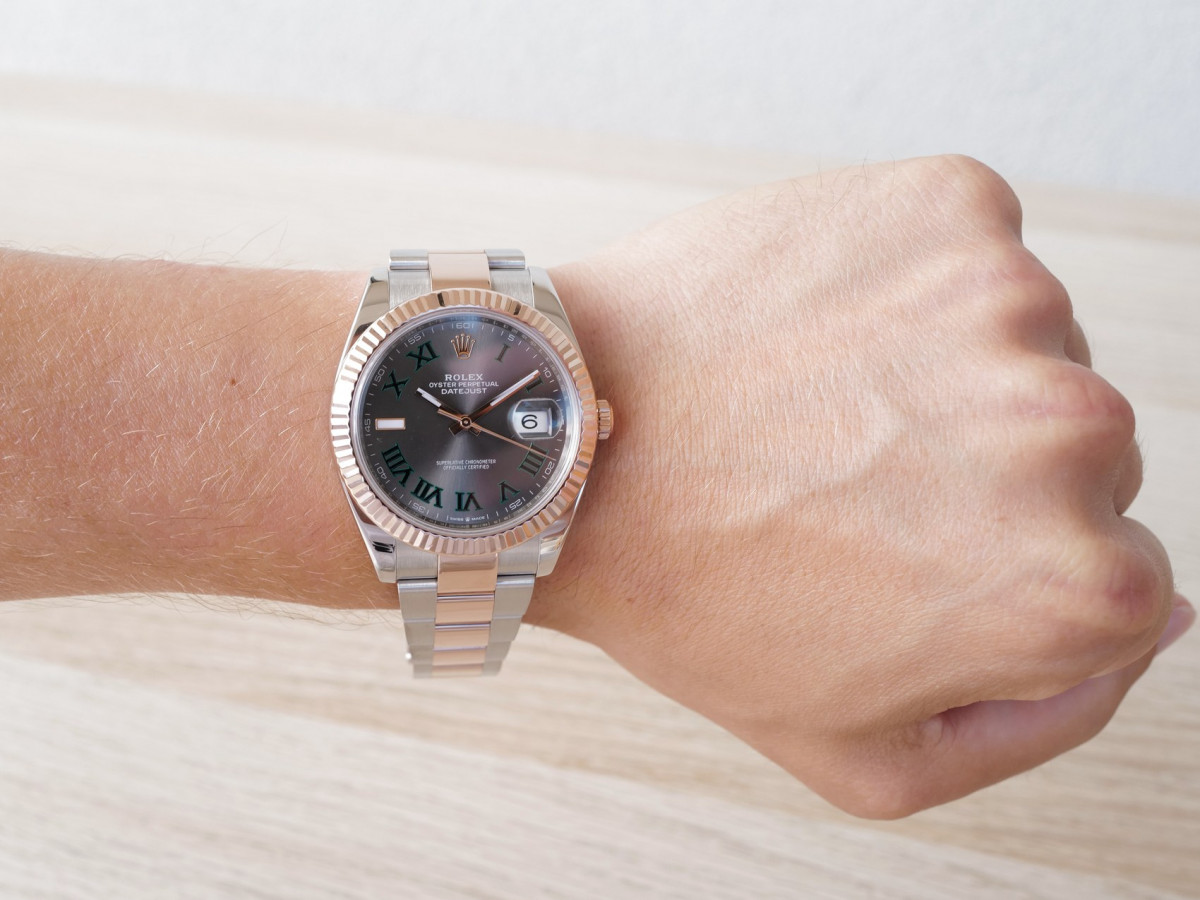 Швейцарские часы Rolex DateJust 41 Wimbledon Dial