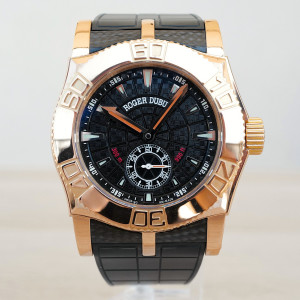 Швейцарський годинник Roger Dubuis Easy Diver 18K Rose Gold Limited Edition 18/28