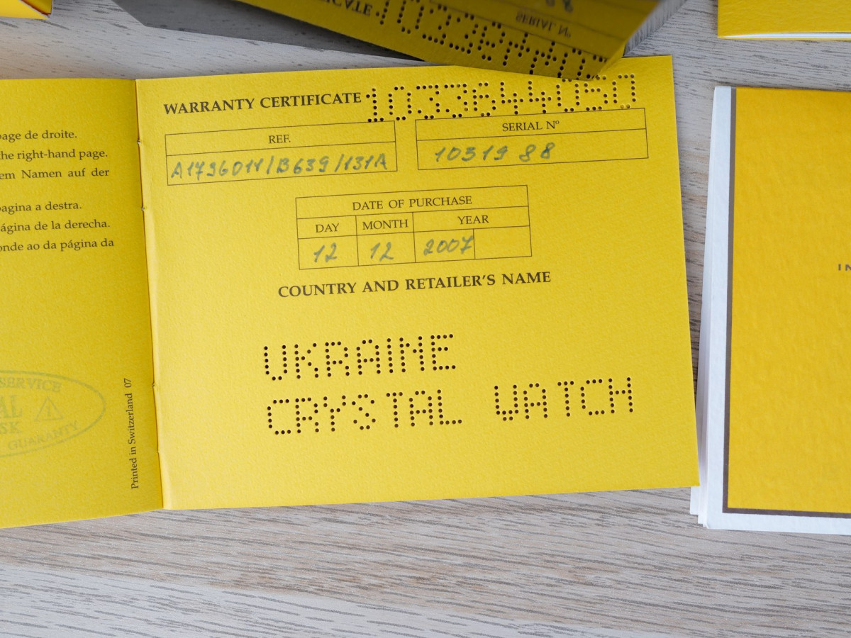 Швейцарський годинник Breitling SuperOcean Automatic Chronometer Black Dial