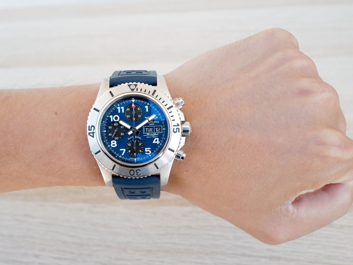 Швейцарський годинник Breitling Superocean Chronograph Steelfish