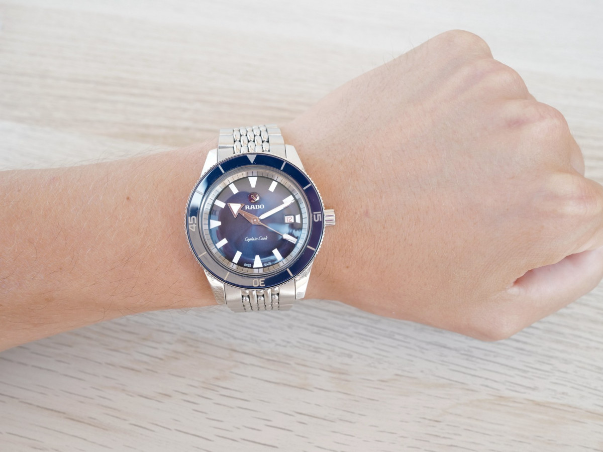Швейцарський годинник Rado Captain Cook Blue Ceramic