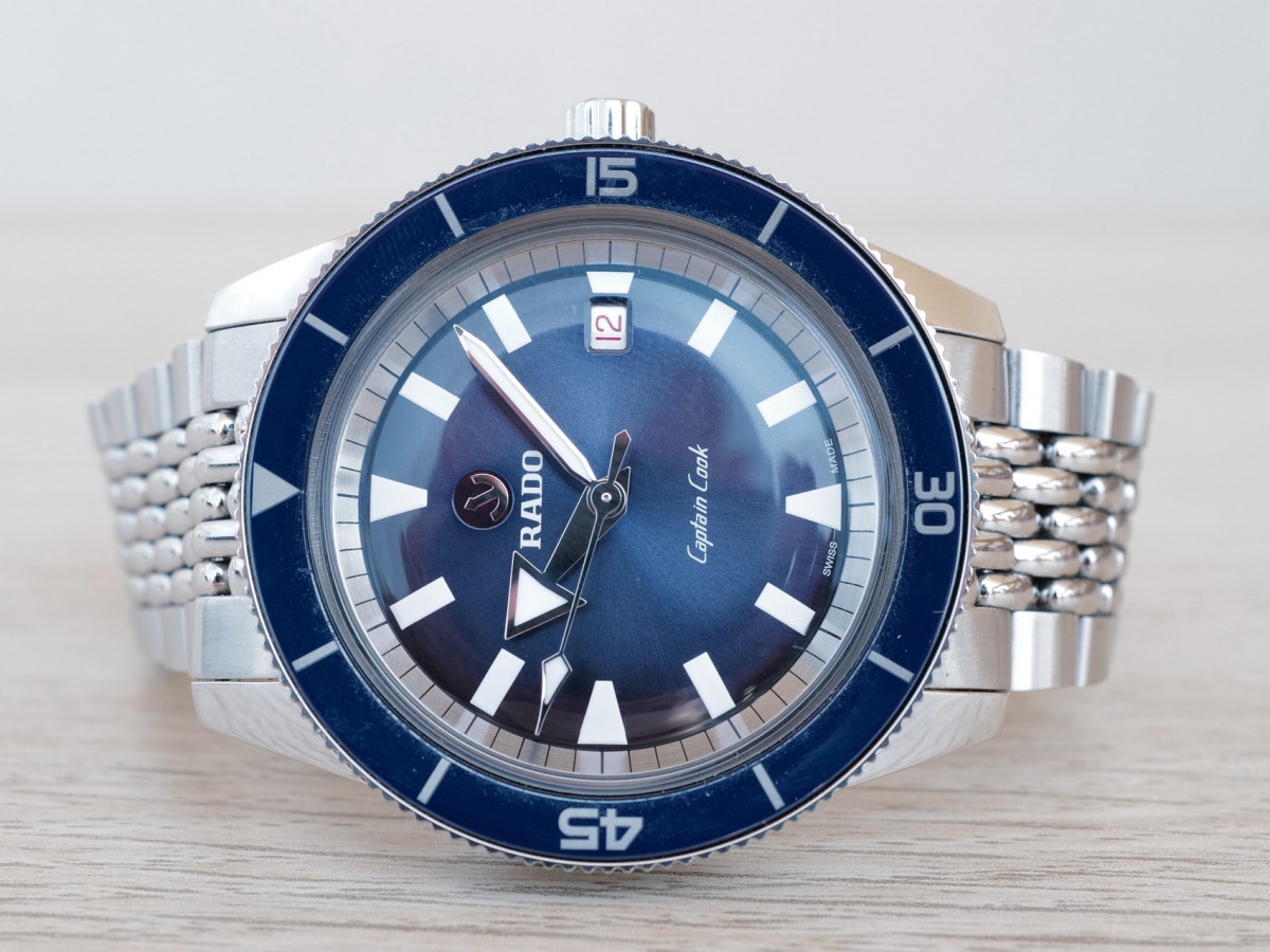 Швейцарський годинник Rado Captain Cook Blue Ceramic
