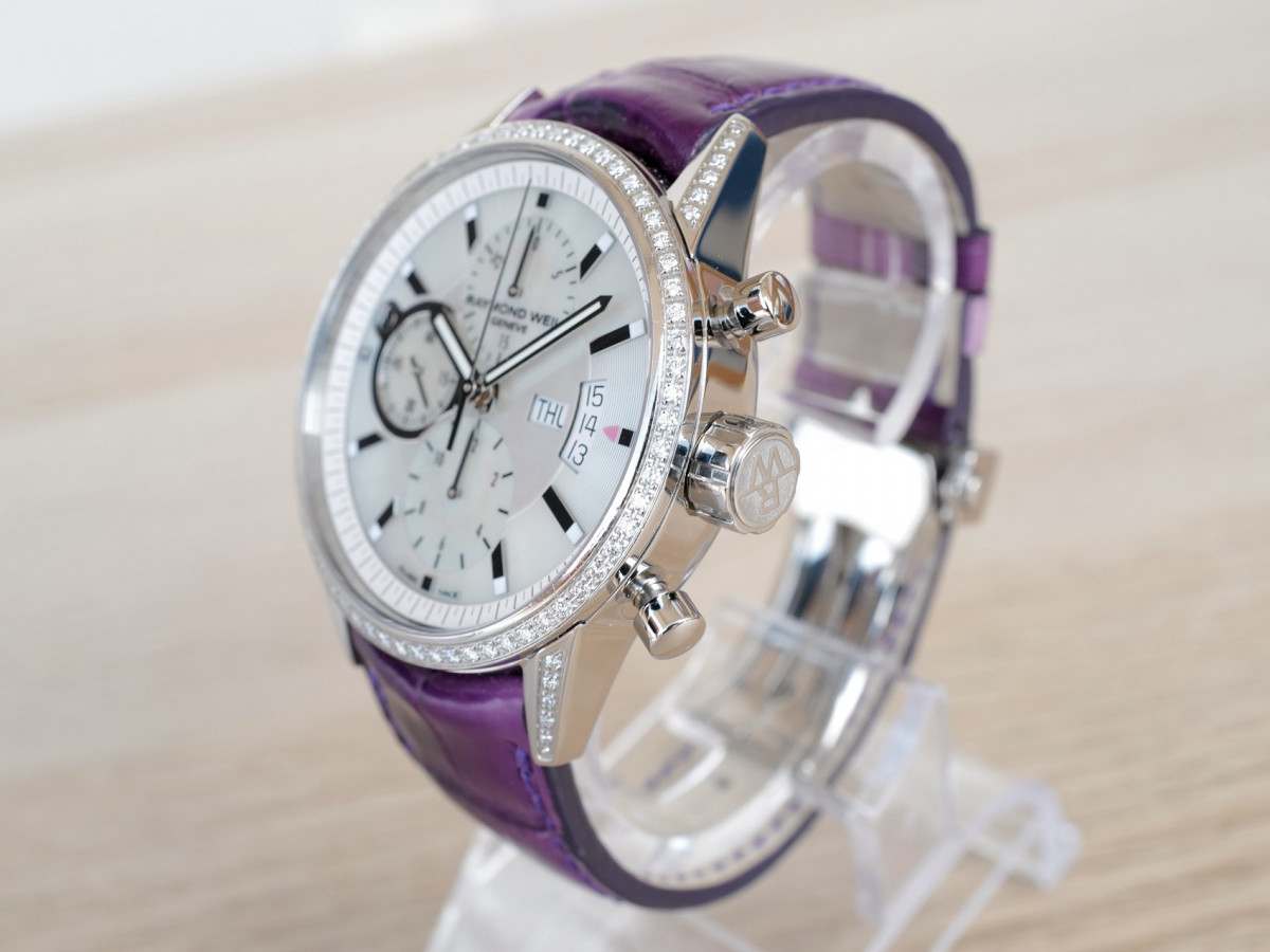 Швейцарские часы Raymond Weil Freelancer Automatic Chronograph Diamonds