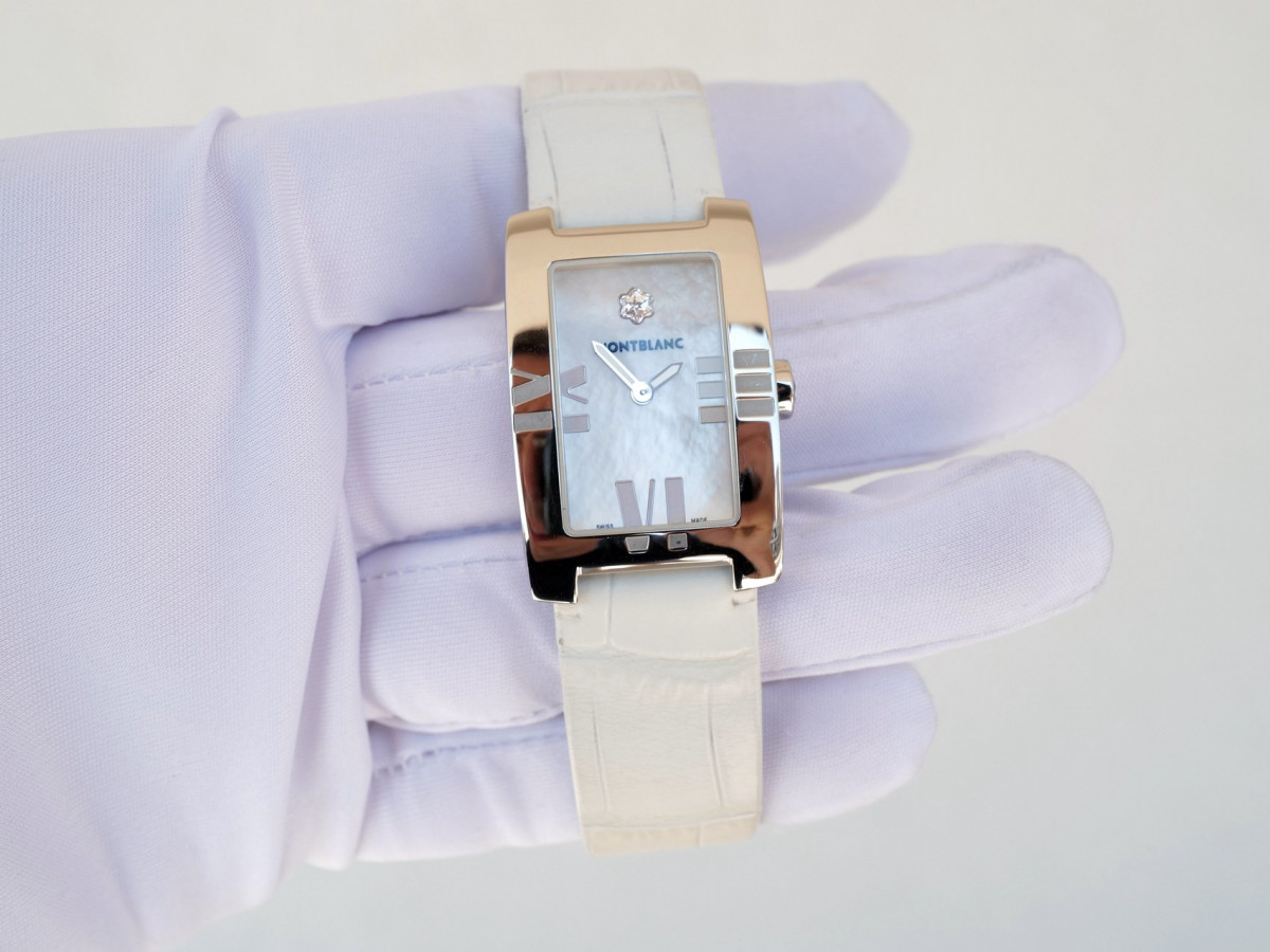 Швейцарський годинник Montblanc Profile Lady Elegance