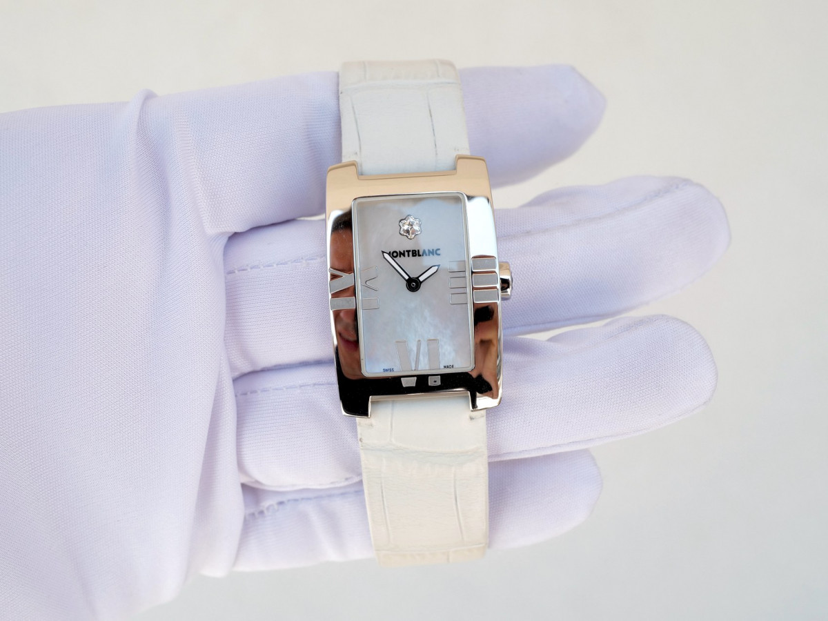 Швейцарський годинник Montblanc Profile Lady Elegance