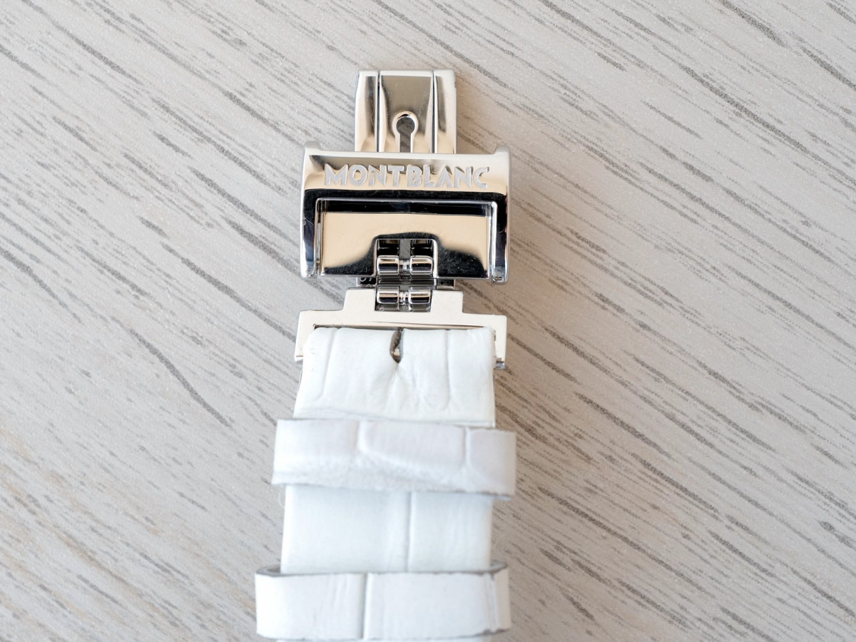 Швейцарський годинник Montblanc Profile Lady Elegance