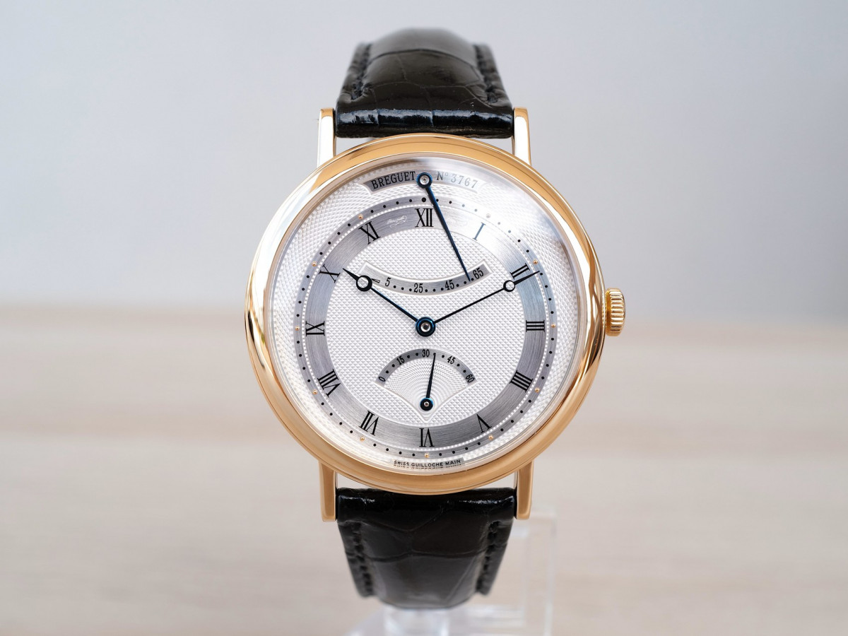 Швейцарський годинник Breguet Classique Retrograde Seconds Power Reserve 18K Yellow Gold