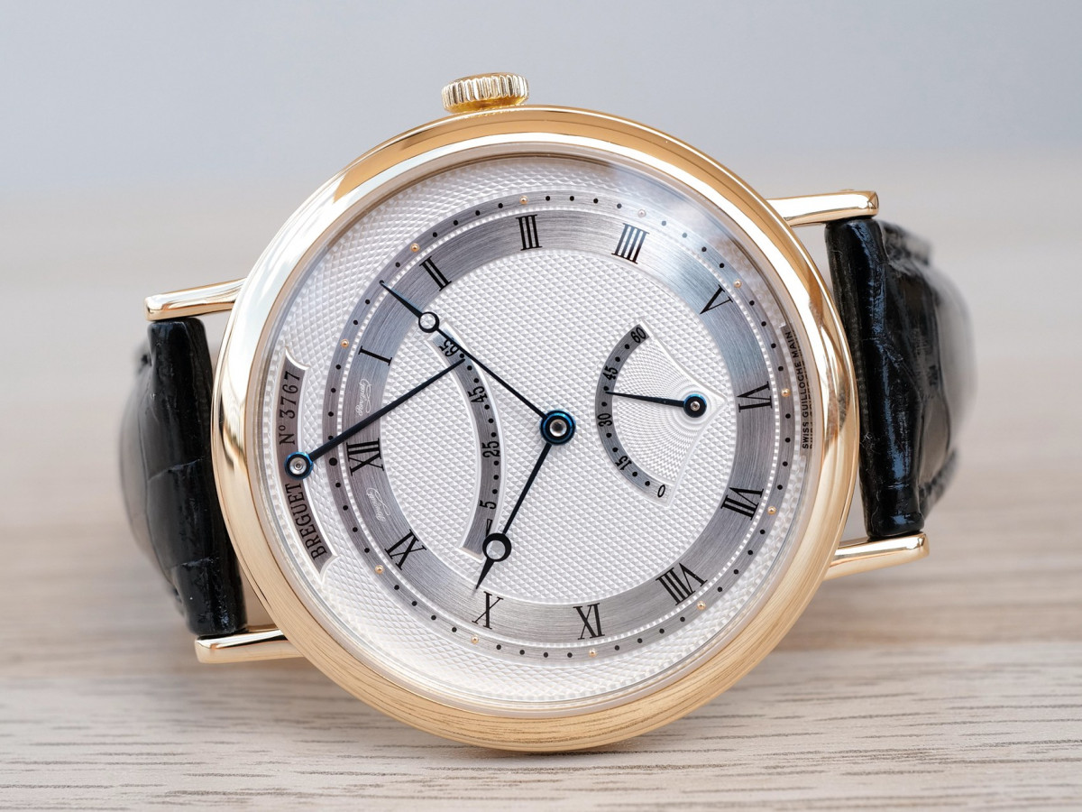 Швейцарський годинник Breguet Classique Retrograde Seconds Power Reserve 18K Yellow Gold