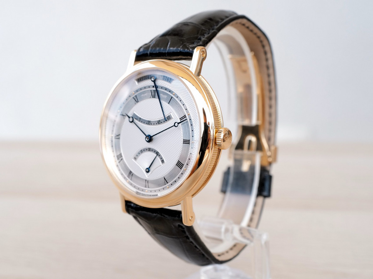 Швейцарський годинник Breguet Classique Retrograde Seconds Power Reserve 18K Yellow Gold