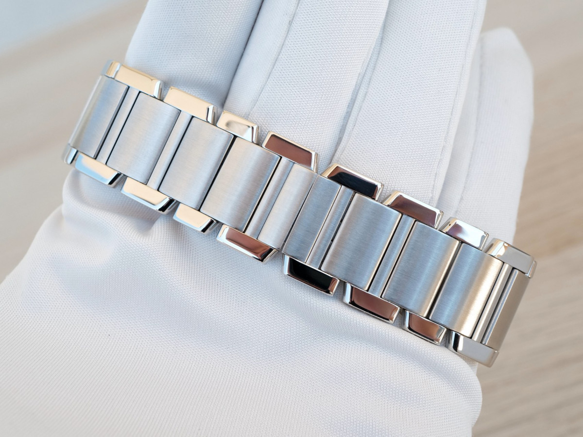 Швейцарський годинник Cartier Tank Francaise Chronoflex Steel