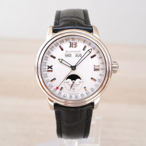 Швейцарський годинник Blancpain Complete Calendar Leman 18K White Gold