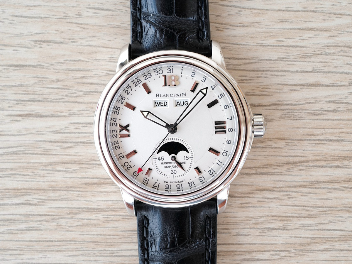 Швейцарський годинник Blancpain Complete Calendar Leman 18K White Gold
