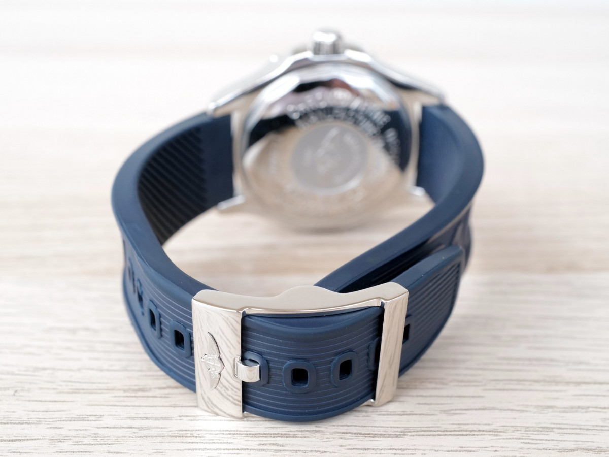 Швейцарський годинник Breitling Aeromarine Superocean Arrow Hand