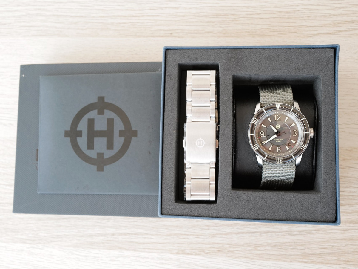 Швейцарские часы Helm Miyako