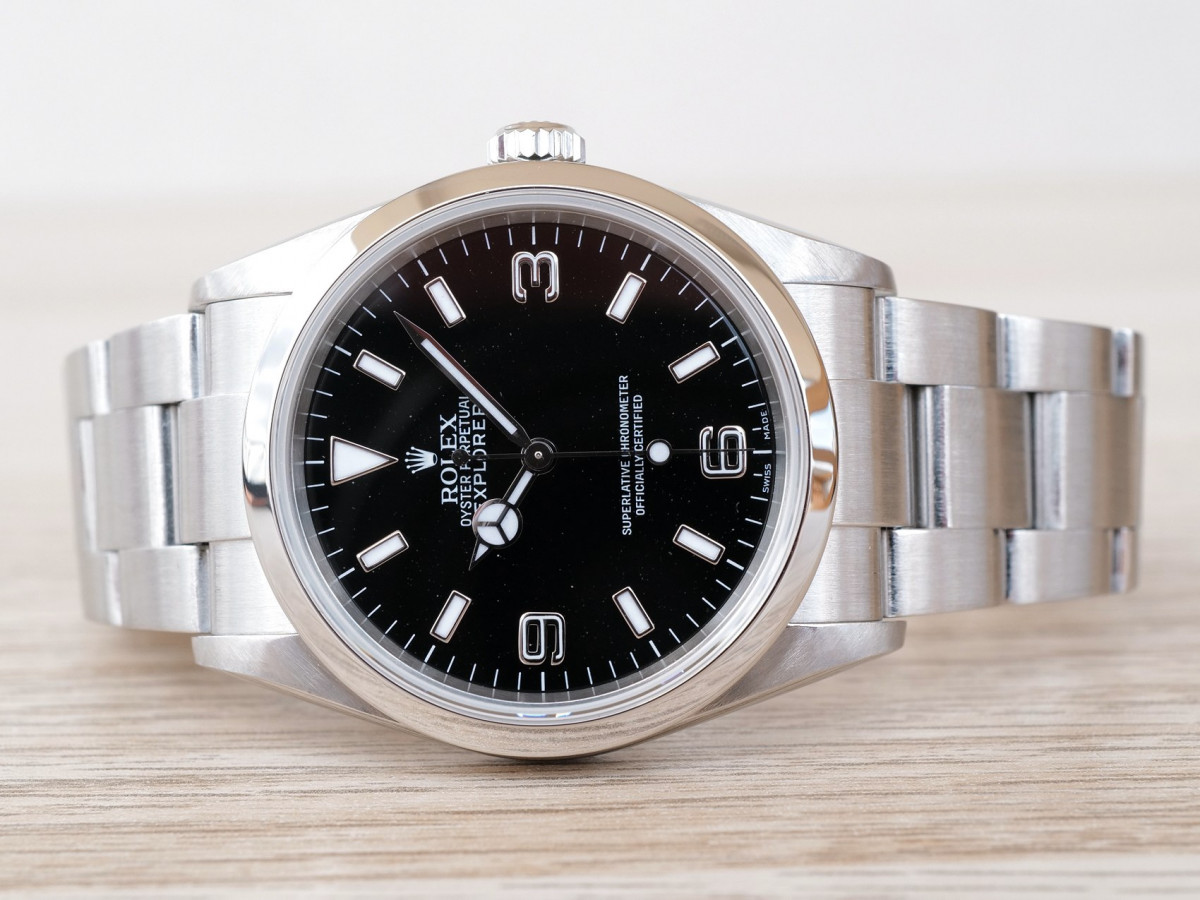 Швейцарские часы Rolex Explorer