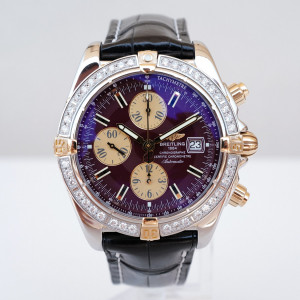 Швейцарские часы Breitling Chronomat Evolution Diamonds Burgundy Dial