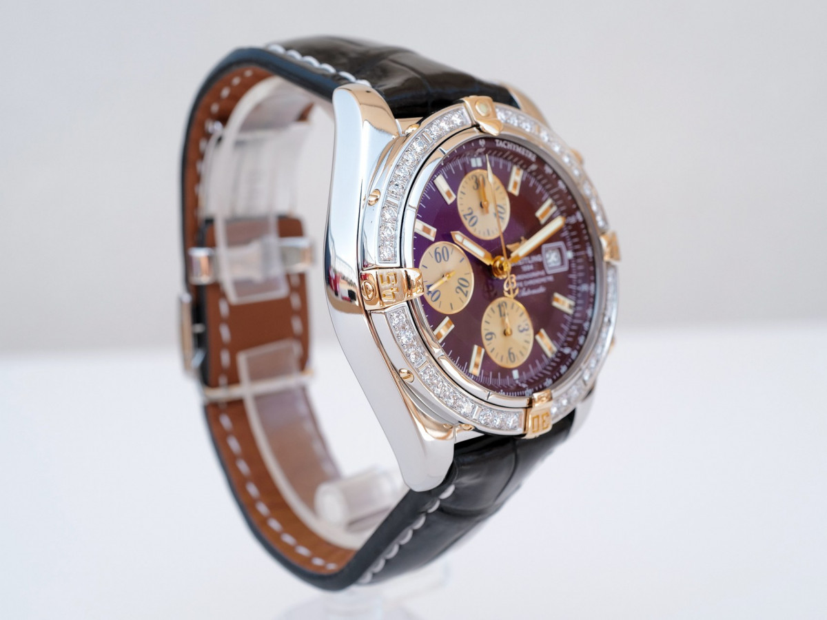 Швейцарские часы Breitling Chronomat Evolution Diamonds Burgundy Dial
