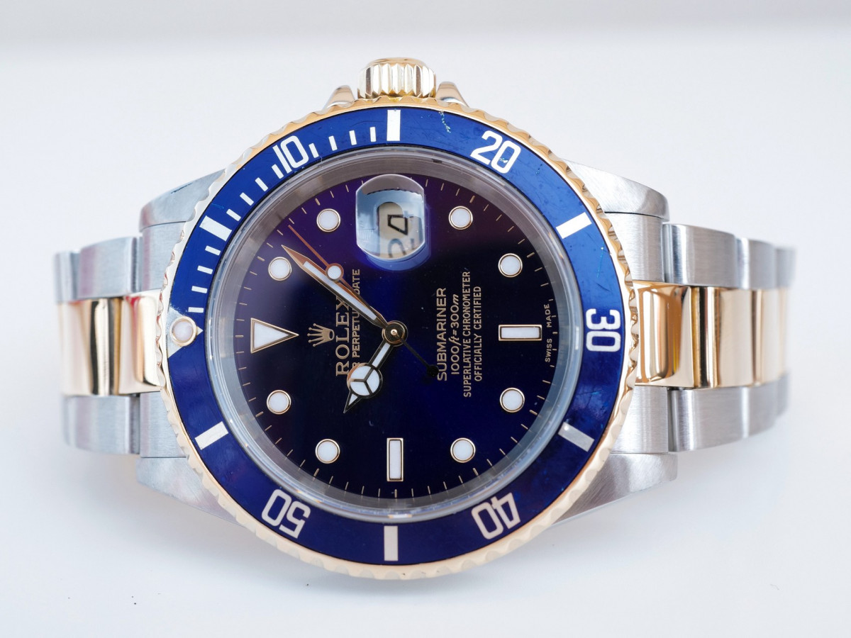 Swiss watch Rolex Submariner Date Blue Dial Steel 18K Yellow Gold