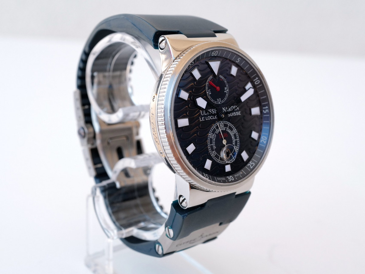 Швейцарские часы Ulysse Nardin Maxi Marine Blue Wave Limited Edition