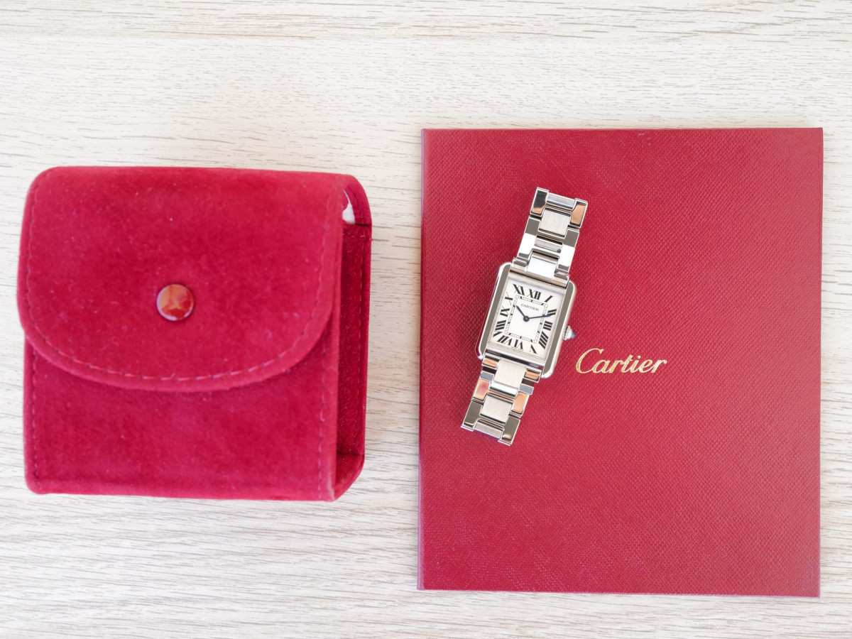 Швейцарський годинник Cartier Tank Solo