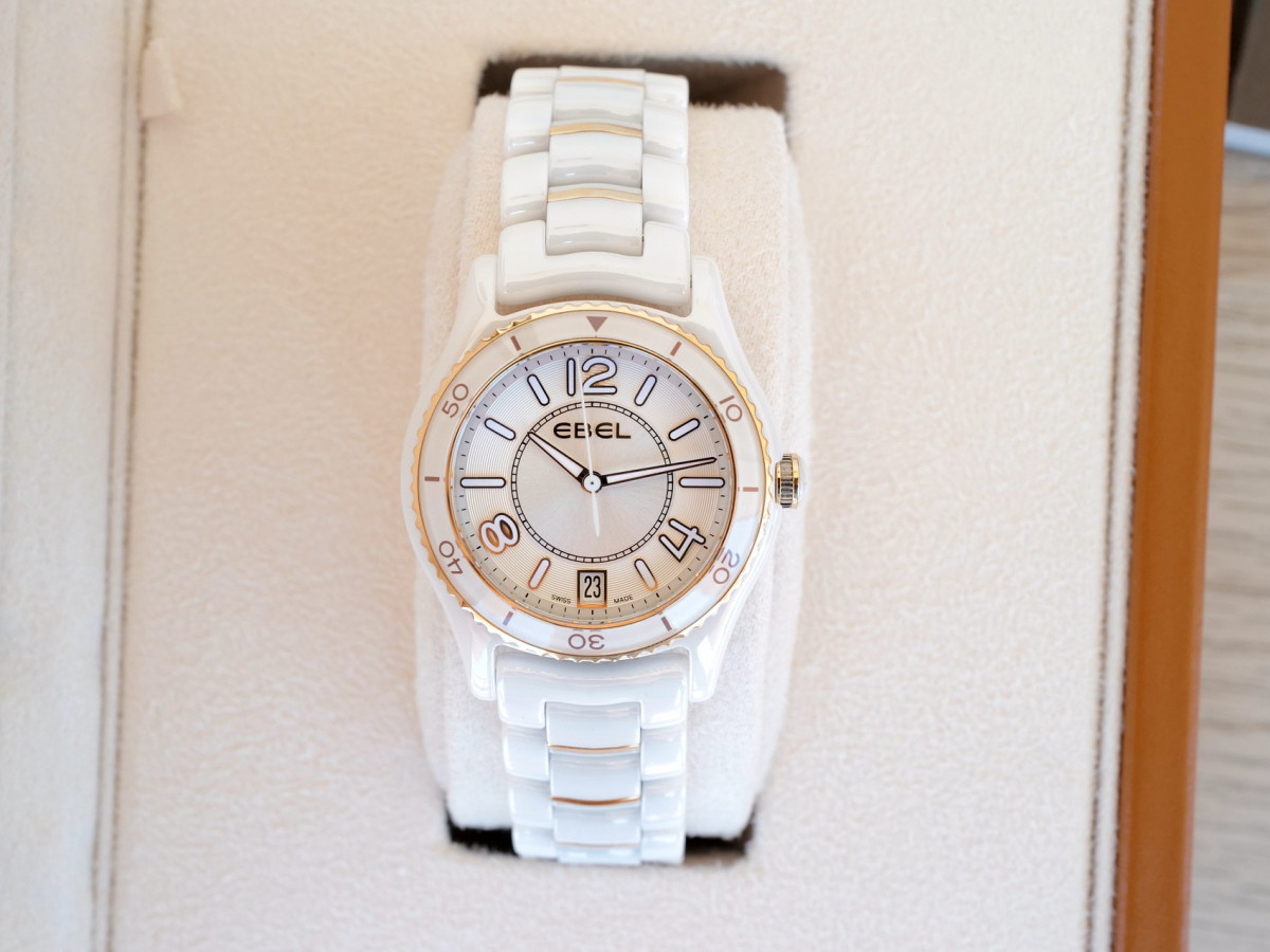 Швейцарские часы Ebel X-1 White Ceramic 18K Gold