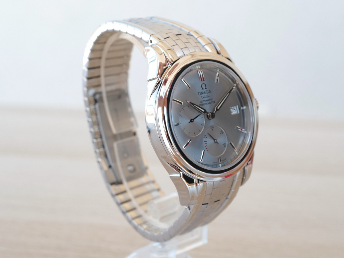 Швейцарские часы Omega De Ville Co-Axial Power Reserve