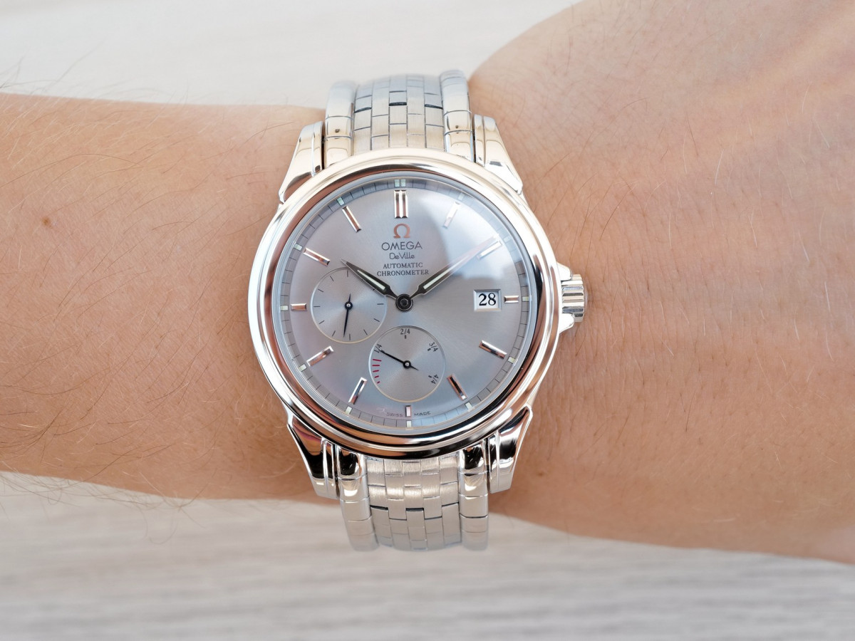 Швейцарские часы Omega De Ville Co-Axial Power Reserve