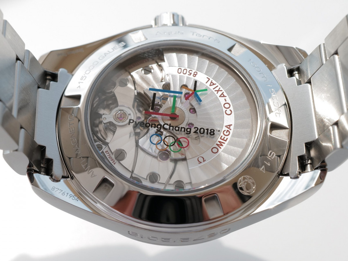 Швейцарские часы Omega Seamaster Aqua Terra Pyeongchang 2018 Limited Edition