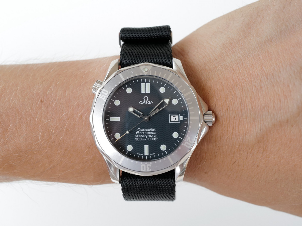 Швейцарские часы Omega Seamaster Professional 300M Automatic