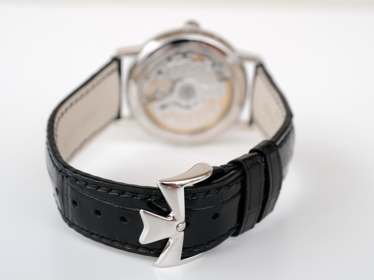 Швейцарський годинник Vacheron Constantin Patrimony Power Reserve 18K White Gold