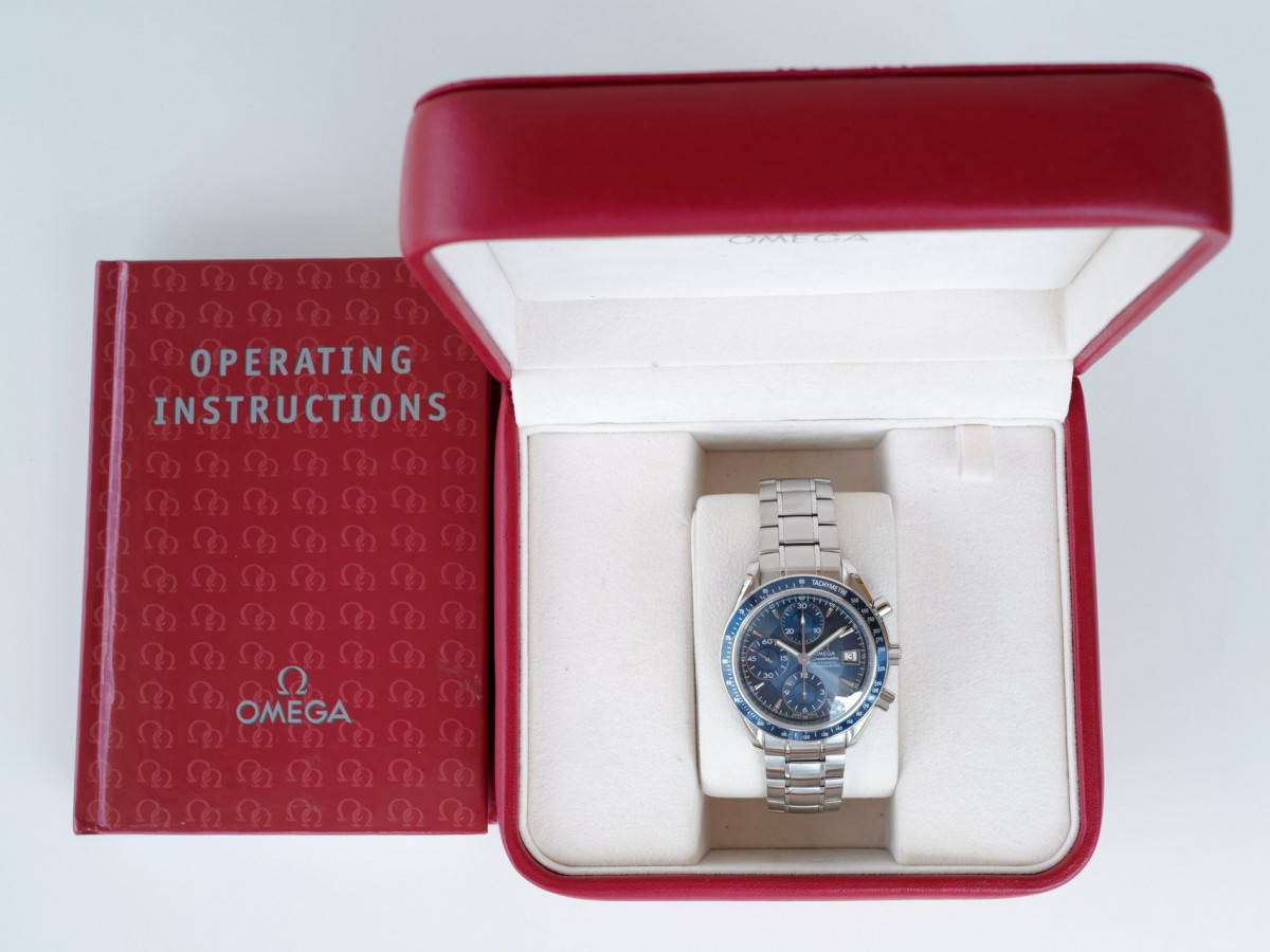 Швейцарские часы Omega Speedmaster Date Blue Dial