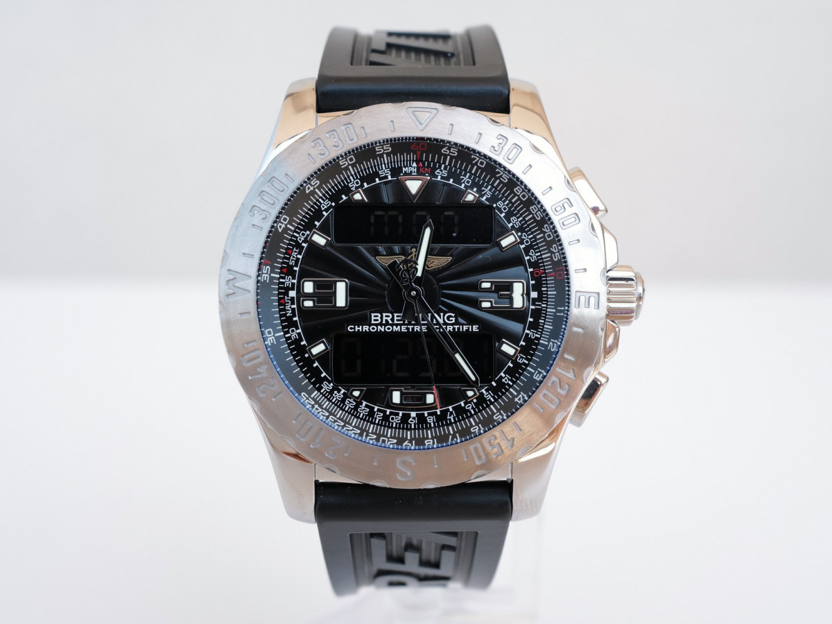 Швейцарський годинник Breitling Airwolf Quartz