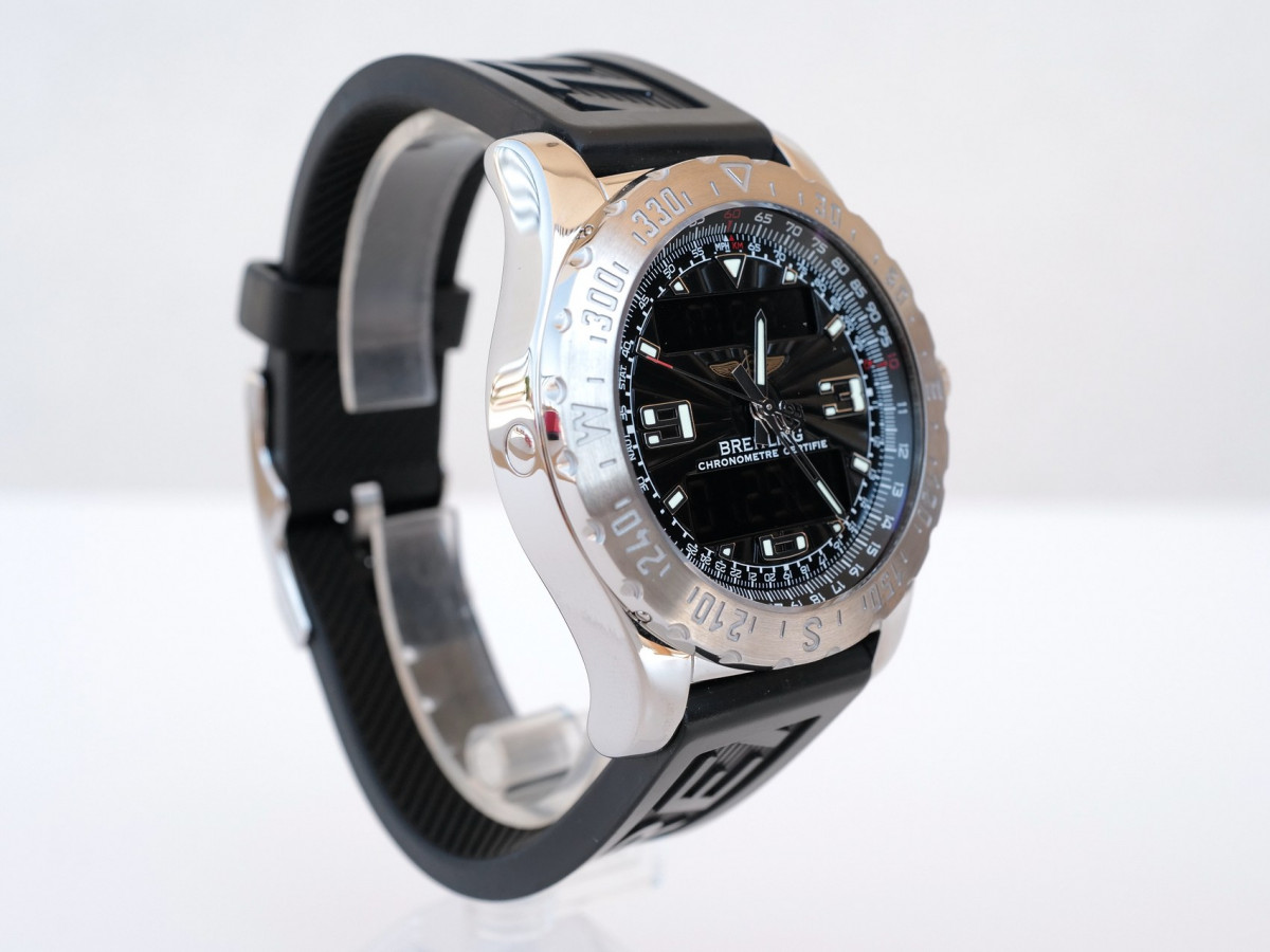 Швейцарський годинник Breitling Airwolf Quartz