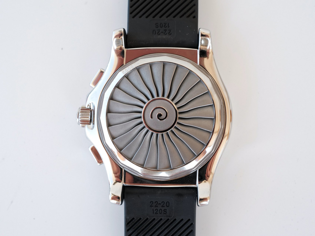 Швейцарський годинник Breitling Airwolf Quartz