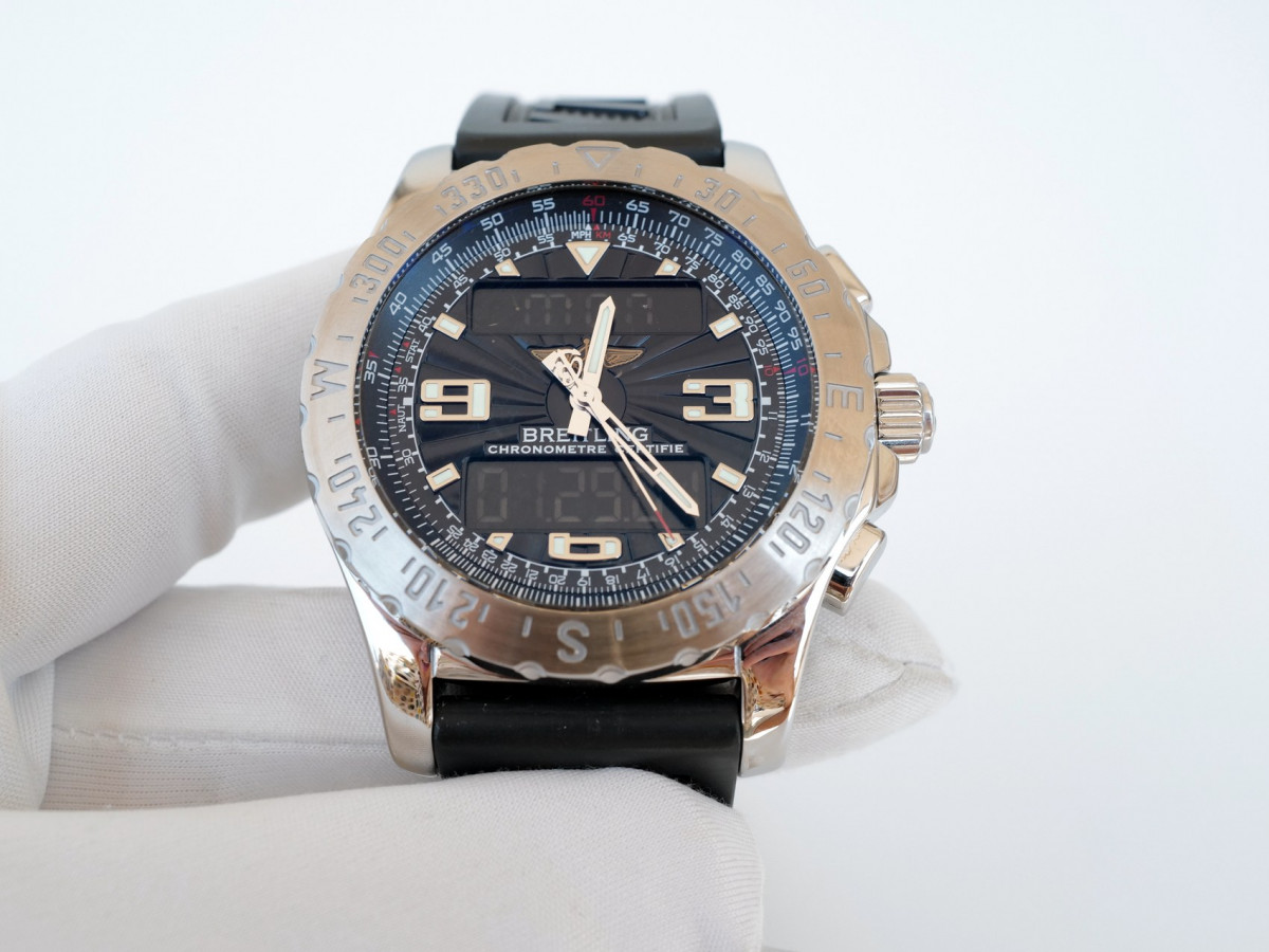 Швейцарський годинник Breitling Airwolf Quartz