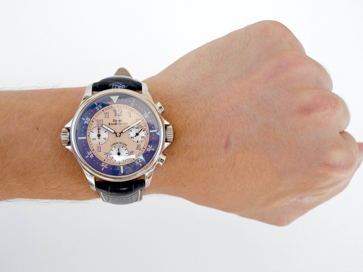 Швейцарський годинник Daniel JeanRichard Chronoscope
