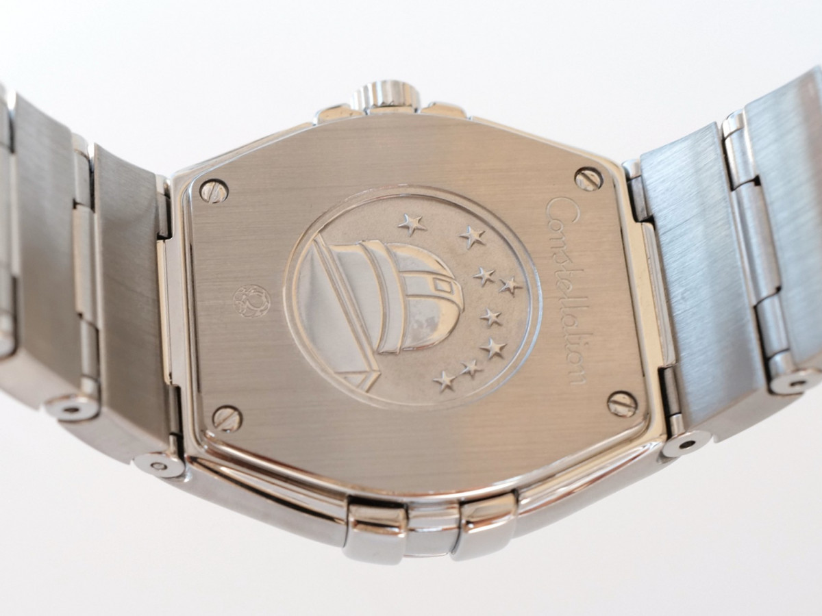 Швейцарський годинник Omega Constellation Quartz Diamonds