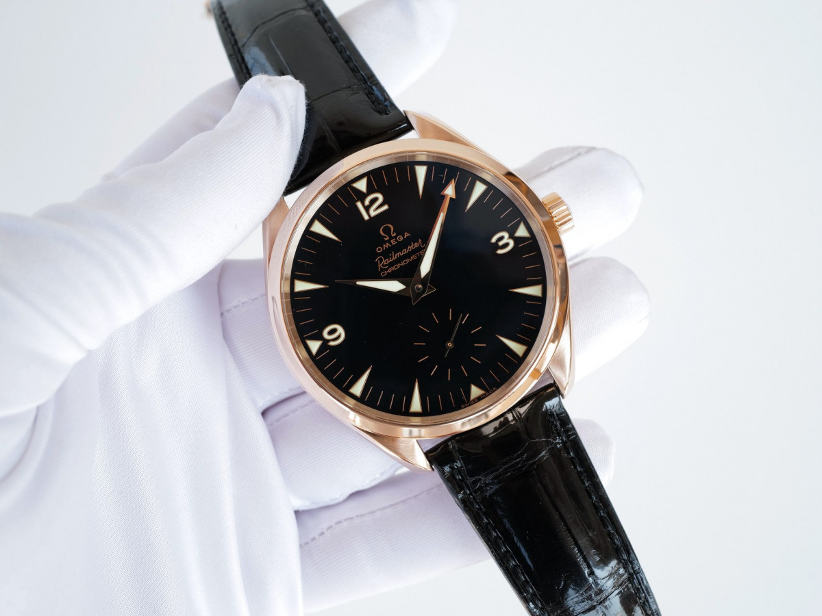 Swiss watch Omega Seamaster Railmaster XXL Chronometer Limited Edition 18K Rose Gold
