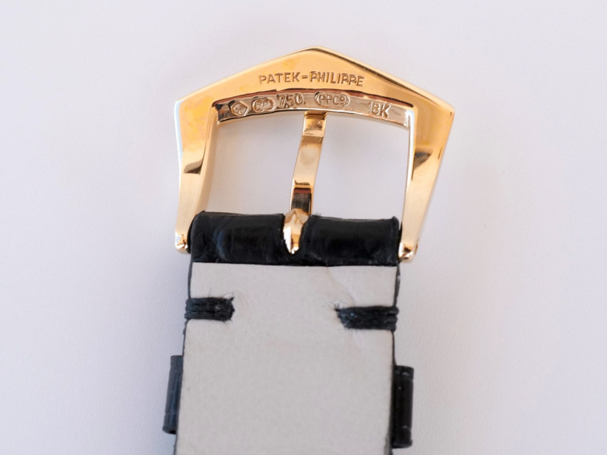 Швейцарський годинник Patek Philippe Gondolo Tonneau Automatic 18K Yellow Gold