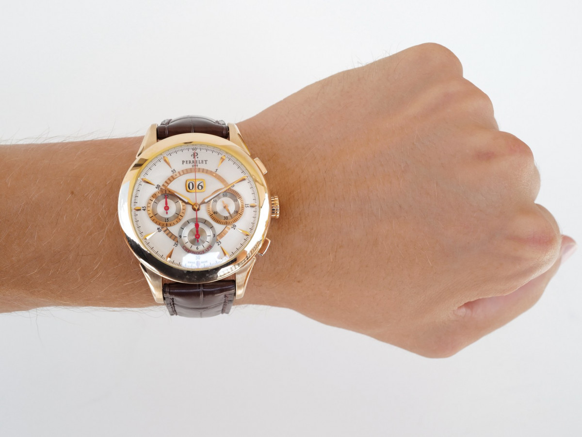 Швейцарський годинник Big Date Chronograph 18K Rose Gold